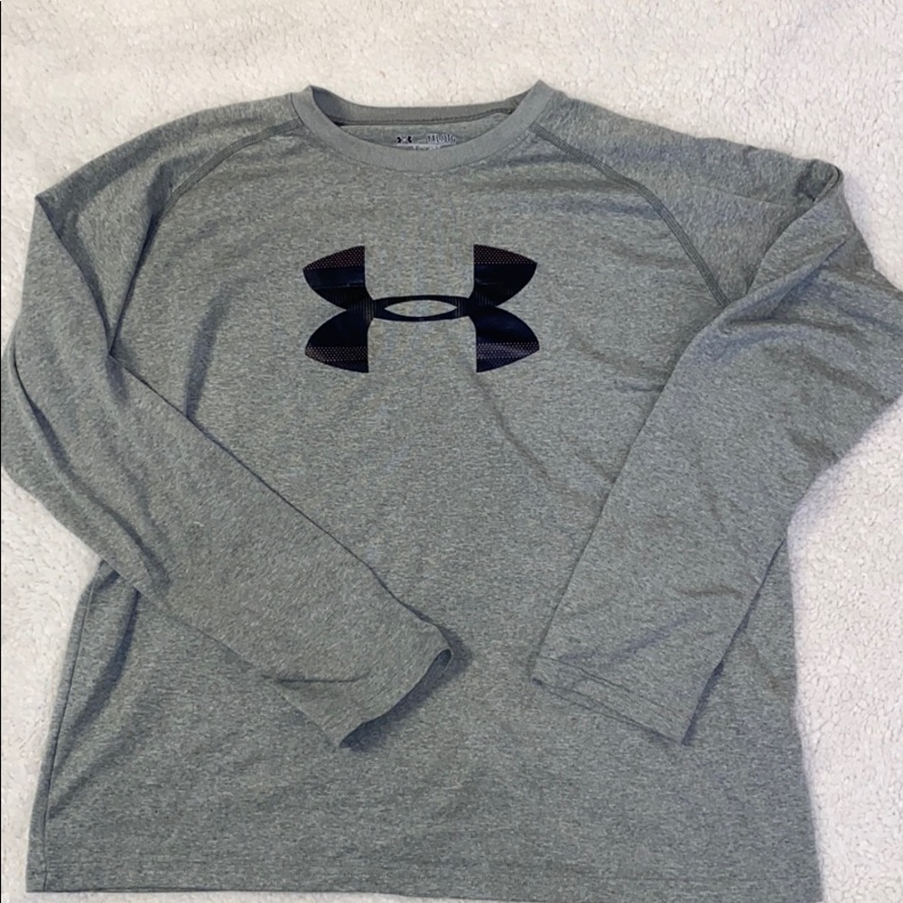 Under Armour long sleeve shirt